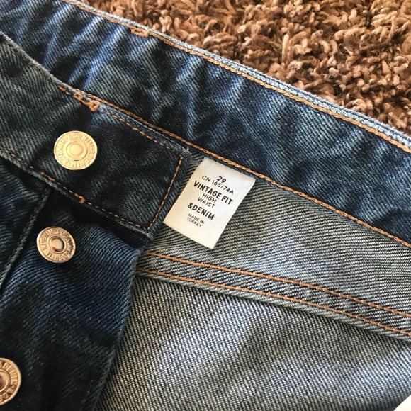 H&M Vintage Fit High Waist - Picture 4 of 5